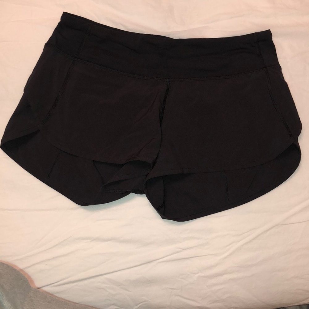 Lululemon Speed Up Shorts circa 2015 Size 4